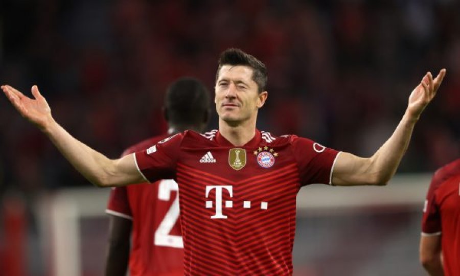 Lewandowski e barazon rekordin e Ronaldos