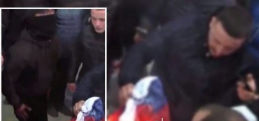 Arrestohen personat që dogjën flamurin serb në Tiranë