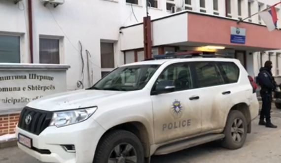 Nga qeveria serbe reagojnë për aksionin e Policisë në Shtërpcë, e lidhin me vizitën e Vuçiqit në Tiranë