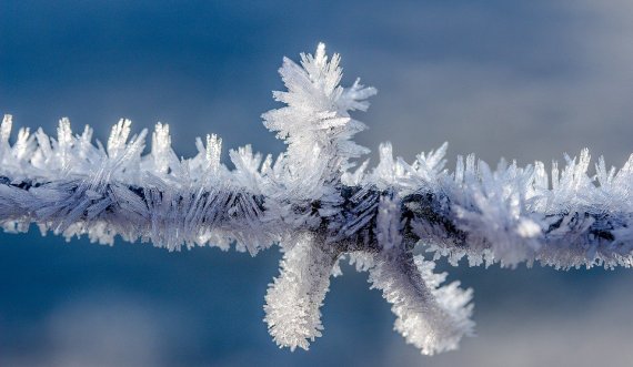 Temperatura në -8 gradë dhe ngrica, moti për sot dhe nesër