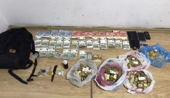Bastiset një shtëpi në Prishtinë, identifikohen nëntë të mitur lëmoshkërkues