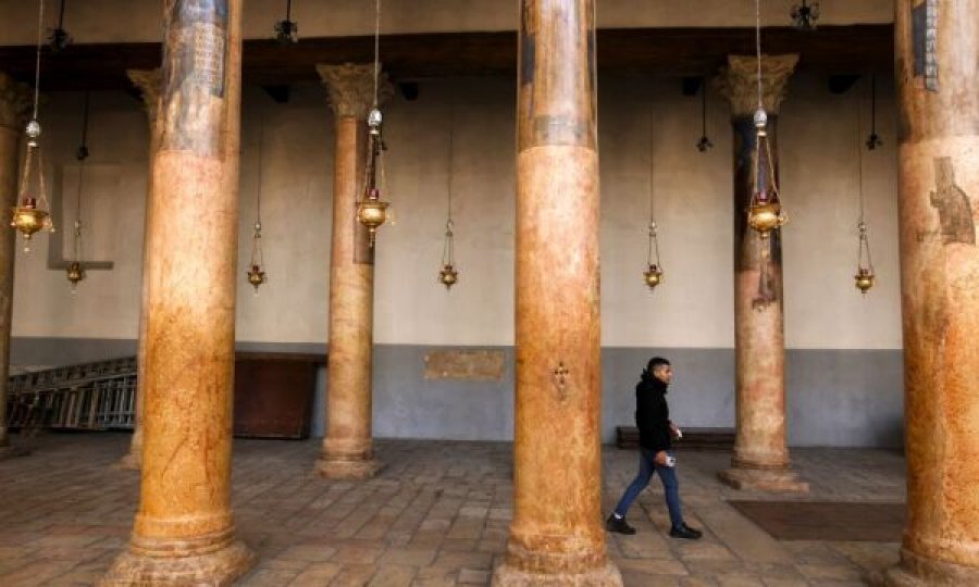 Omicroni pakëson numrin e turistëve që vizitojnë Betlehemin gjatë Krishtlindjes