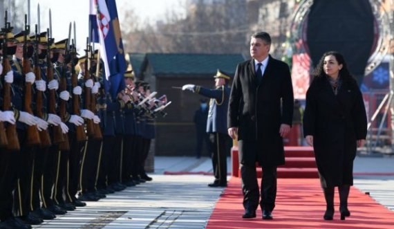Në Serbi bëhen nervozë me presidentin kroat: Lobisti i ri i Kosovës tashmë ka lindur