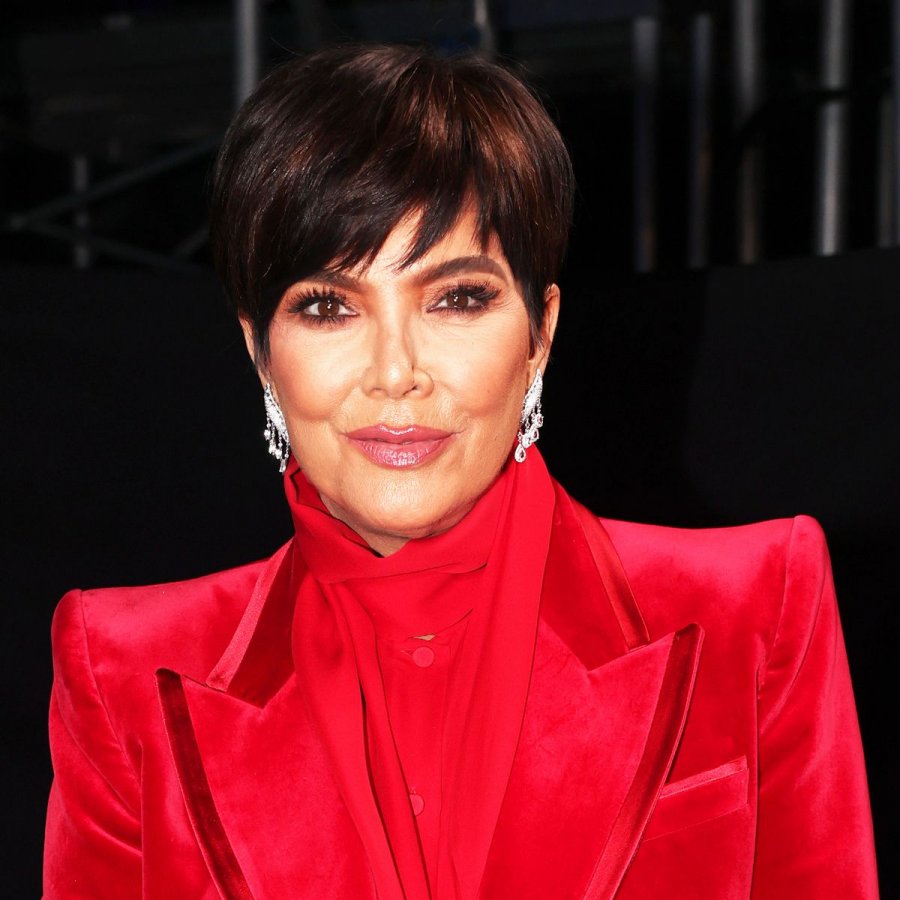 Mami dhe gjyshja më “cool” në qarkullim, Kris Jenner, sapo publikoi këngën e Krishtlindjeve