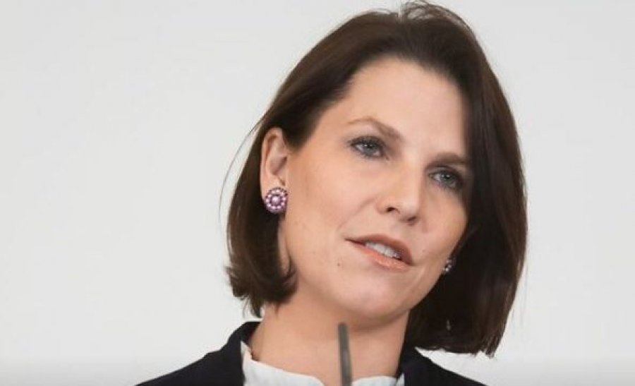 Ministrja e Austrisë: Jepini sinjal të qartë Shqipërisë dhe Maqedonisë për integrimin