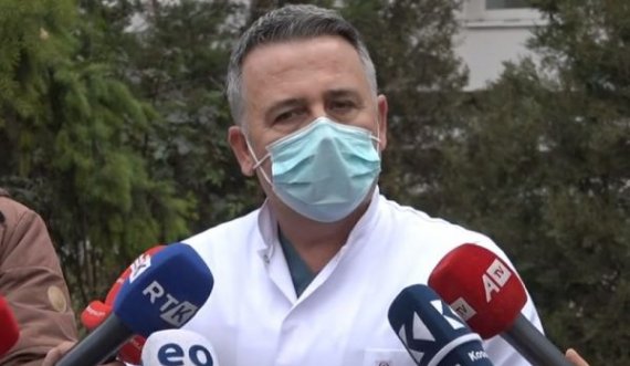 “Ishte i vaksinuar me dy doza të Pfizer”, drejtori i Infektives jep informacione për të infektuarin me Omicron