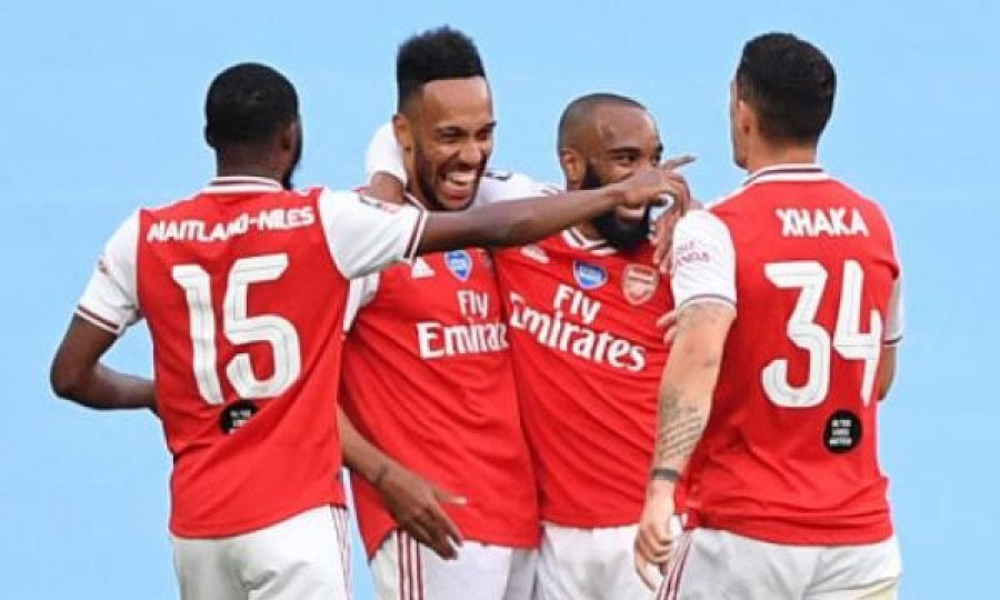 Juventus dhe Milan në garë për yllin e Arsenalit