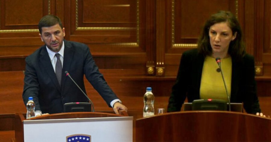 Krasniqi-Rizvanollit: Ti edhe detyrën e ministres nuk po di qysh me ba veç je ka e provon