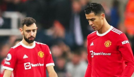 Legjenda e Man Unitedit me kritika të ashpra për Ronaldon dhe Fernandesin