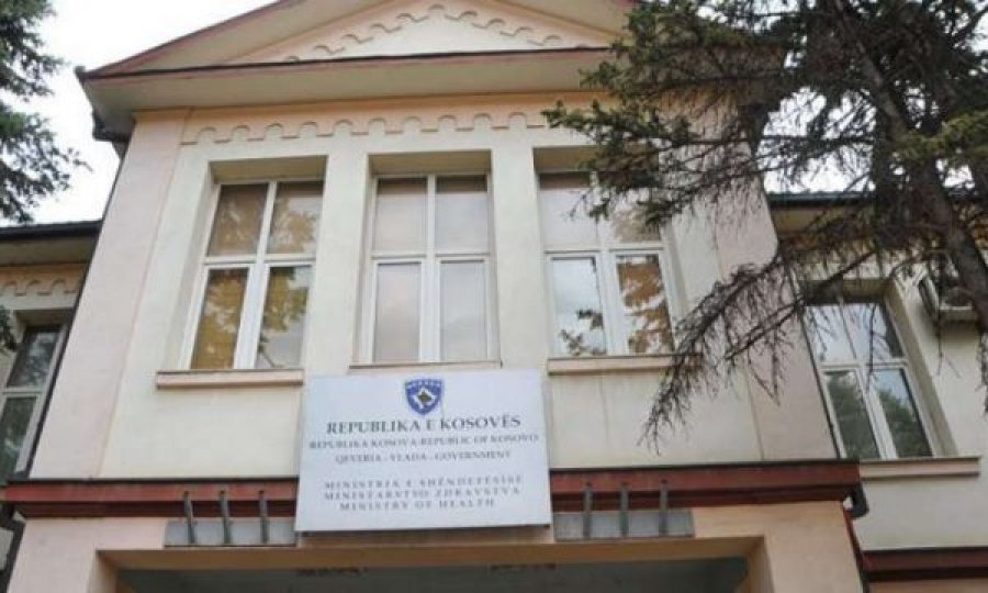 Ministria e Shëndetësisë del me njoftim për festat e fundvitit