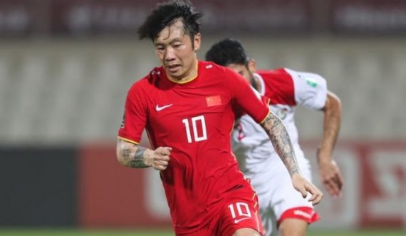 Kina ua ndalon futbollistëve të bëjnë tatuazhe