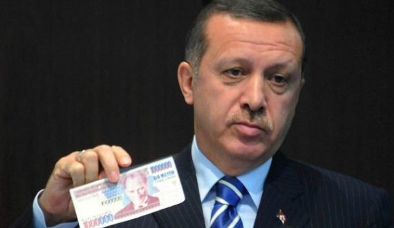 Erdogani ka një thirrje për turqit pas rënies së lirës, e përmend fundosjen