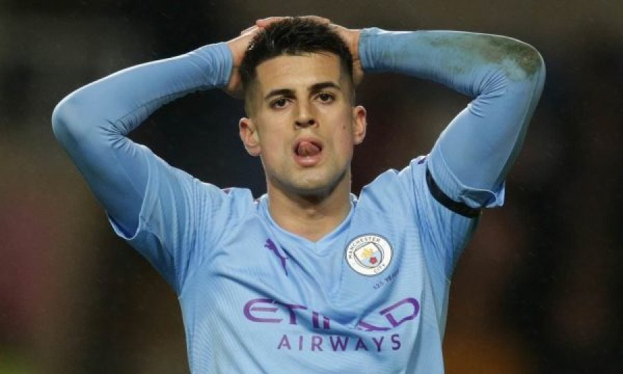 Cancelo e vazhdon kontratën me Manchester Cityn