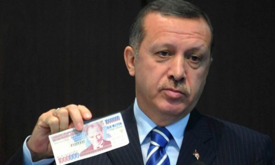 Erdogani ka një thirrje për turqit pas rënies së lirës, e përmend fundosjen