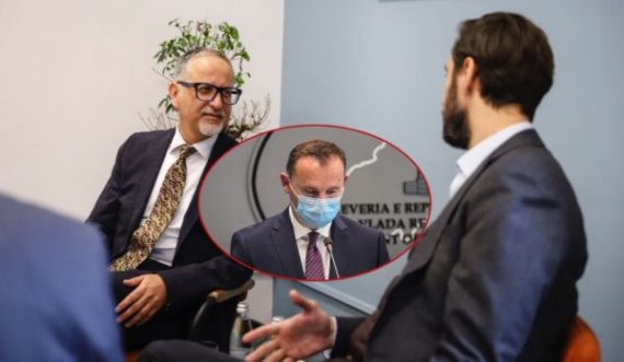 Ismajli flet për Vitinë e Zemajn: Kanë lejuar që kontratat të rriten deri në 3 mijë për qind
