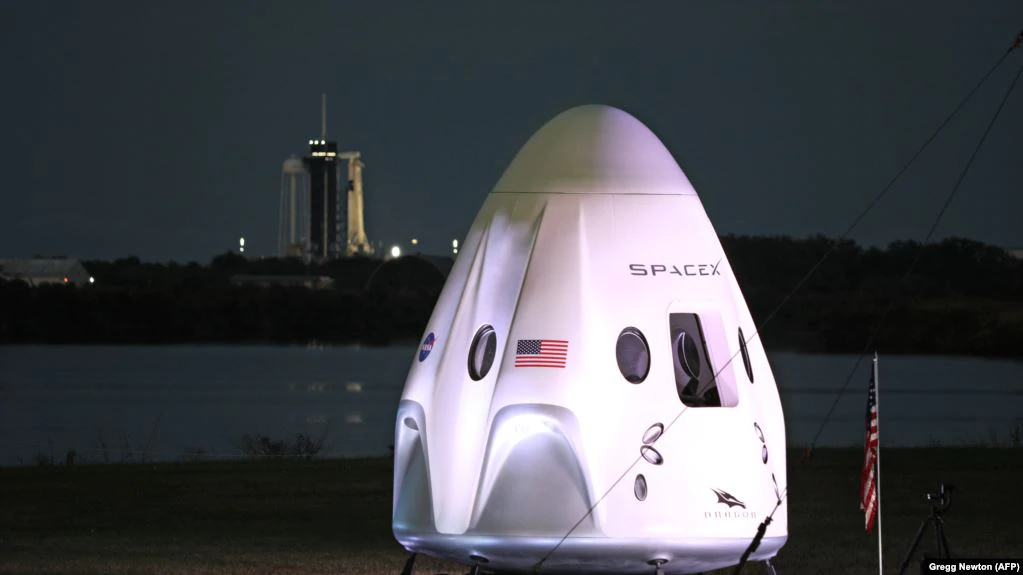 Këtë vit SpaceX do të dërgojë ekipin e parë civil në hapësirë