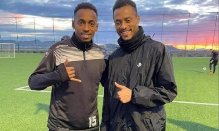 Liria përforcohet me dy futbollistë të huaj