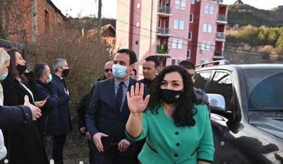 Koalicioni mafioz serbo-shqiptar në veri të Mitrovicës dështoi në provokimin për ta ndaluar vizitën marshuese të Albin Kurtit dhe Vjosa Osmanit