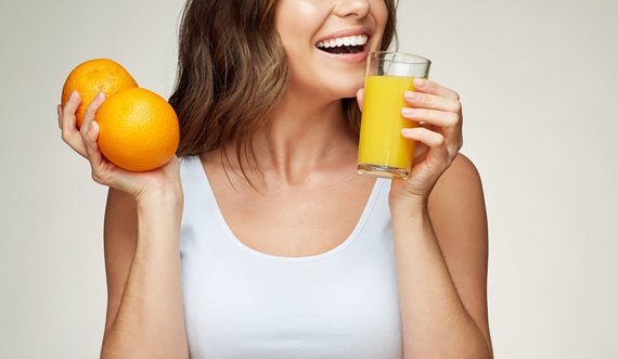 Mos e ndani lëngun e portokallit! Këto janë 3 arsyet pse duhet ta pini çdo ditë