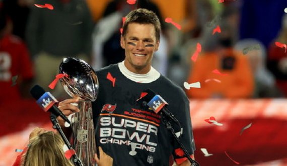 Tom Brady fiton edhe një tjetër titull në Super Bowl