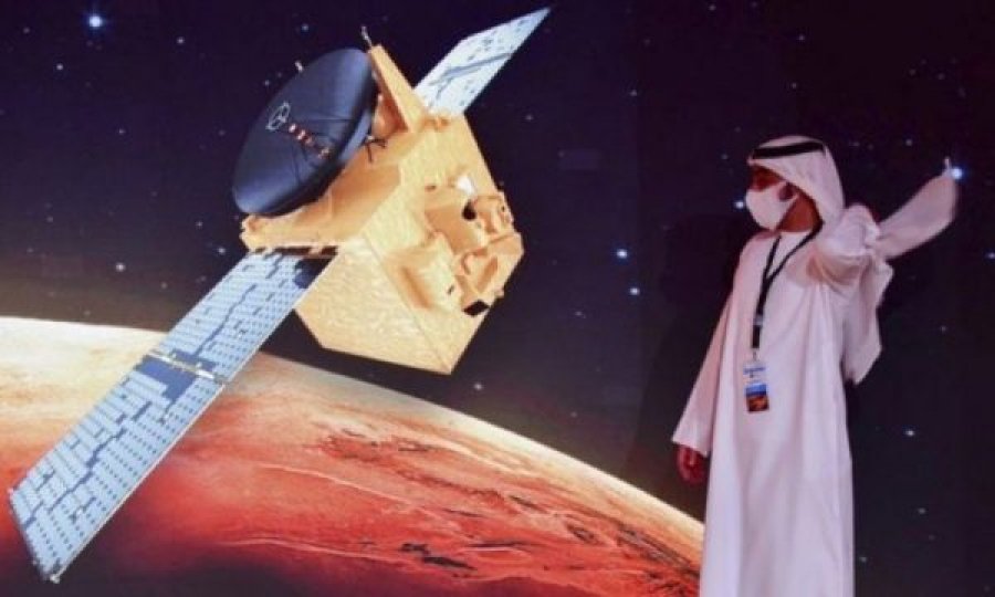 Emiratet e Bashkuara Arabe festojnë misionin e parë në Mars