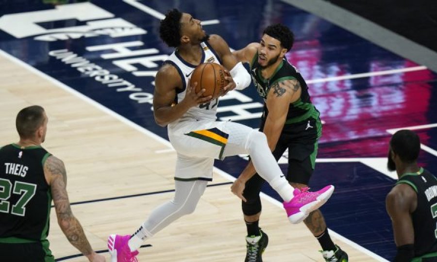 Jazz të pandalshëm me Donovan Mitchell, Nets befasohen nga Pistons