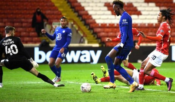 Chelsea fitore të vështirë kundër Barnsley, kualifikohet në çerekfinale të FA Cup