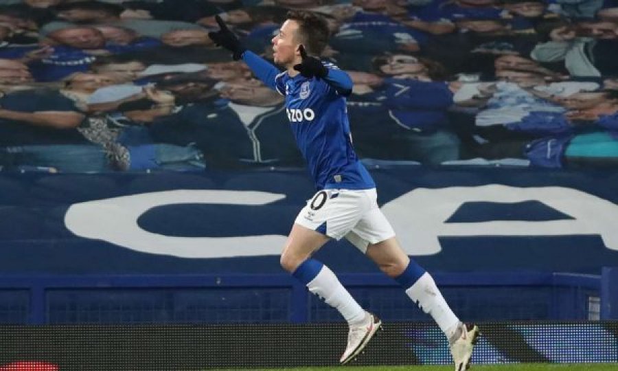 Everton eliminon Tottenhamin nga FA Cup