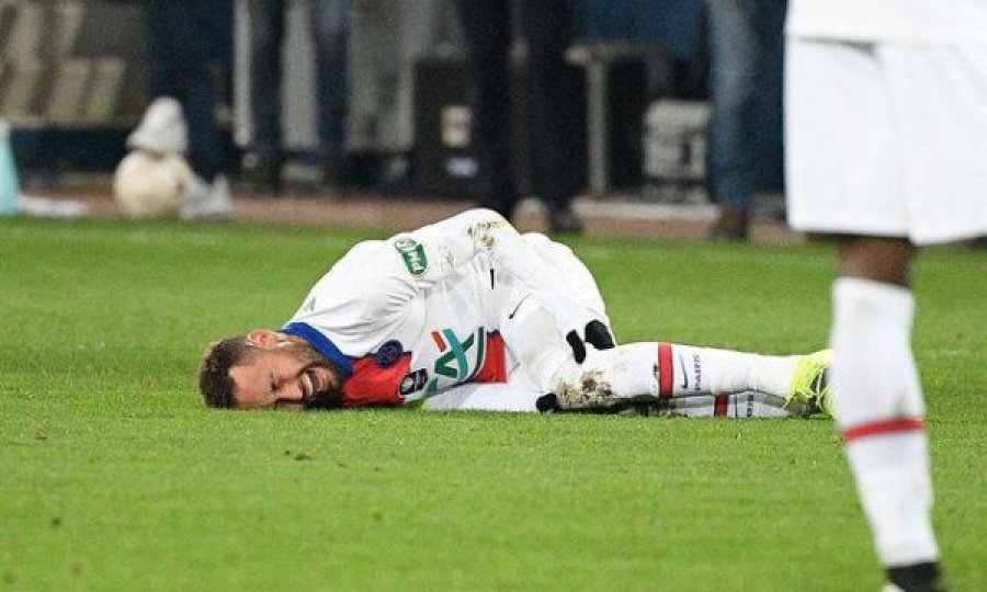 Reagon Pochettino për lëndimin e Neymar: “Shumë e vështirë…!”