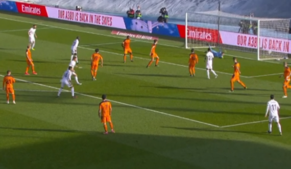 Real Madridi e dyfishon epërsinë kundër Valencias