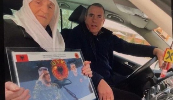 E moshuara shkon për të votuar me fotografinë e Hashim Thaçit dhe Kadri Veselit