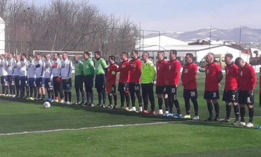 Përfundon miqësorja mes veteranëve të futbollit të Kosovës dhe Shqipërisë