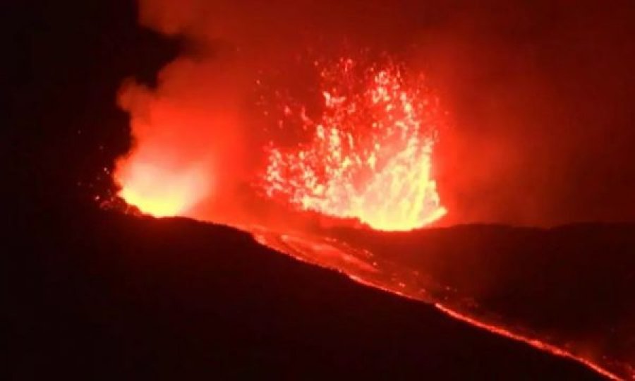 Shpërthen vullkani Etna