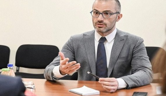 Ambasadori italian uron 13-vjetorin e Pavarësisë së Kosovës