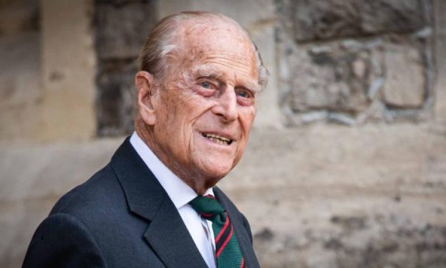 Shtrihet në spital burri i Mbretëreshës britanike