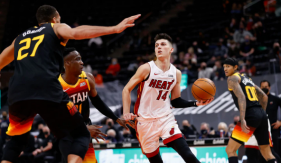 NBA: Utah Jazz e vazhdon ecurinë e shkëlqyer