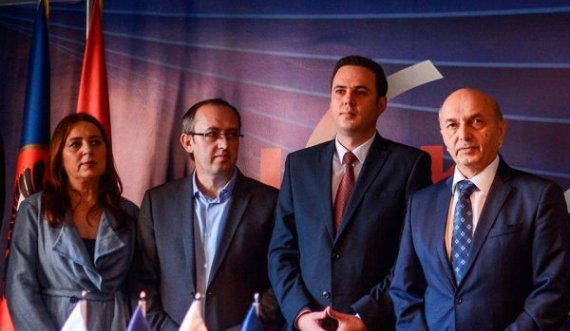 Goditja e Isa Mustafës ndaj Lumir Abdixhikut