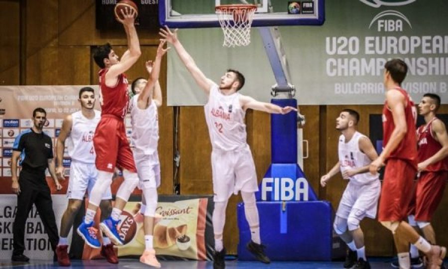 Ylli transferon basketbollistin e Kombëtares së Shqipërisë