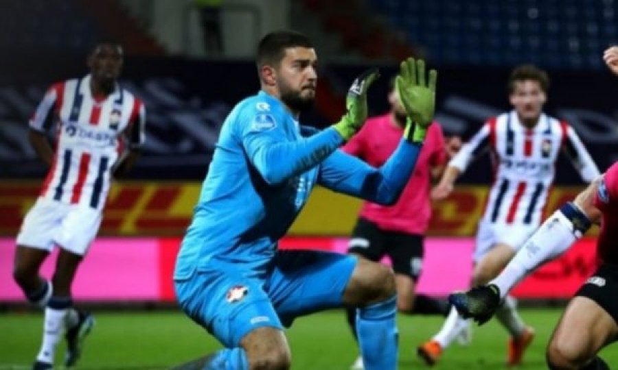 Muric po pranon gola me të madhe në Holandë