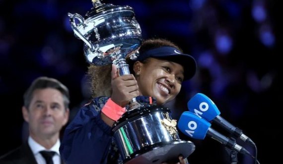 Finale pa histori, Naomi Osaka triumfon sërish në Australian Open