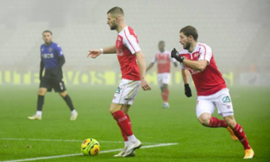 Berisha me notë të lartë ndaj Saint-Etienne, zhgënjen Zeneli