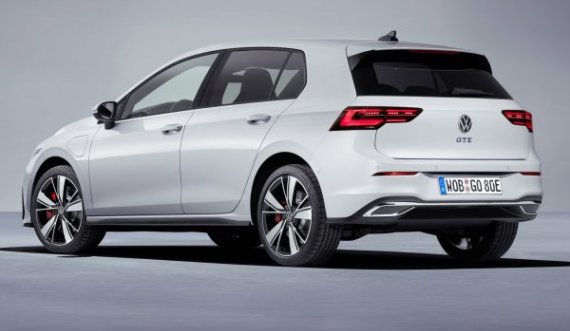Golfi hibrid po shkon “flakë”, Volkswagen nuk po arrin të prodhojë sa është kërkesa