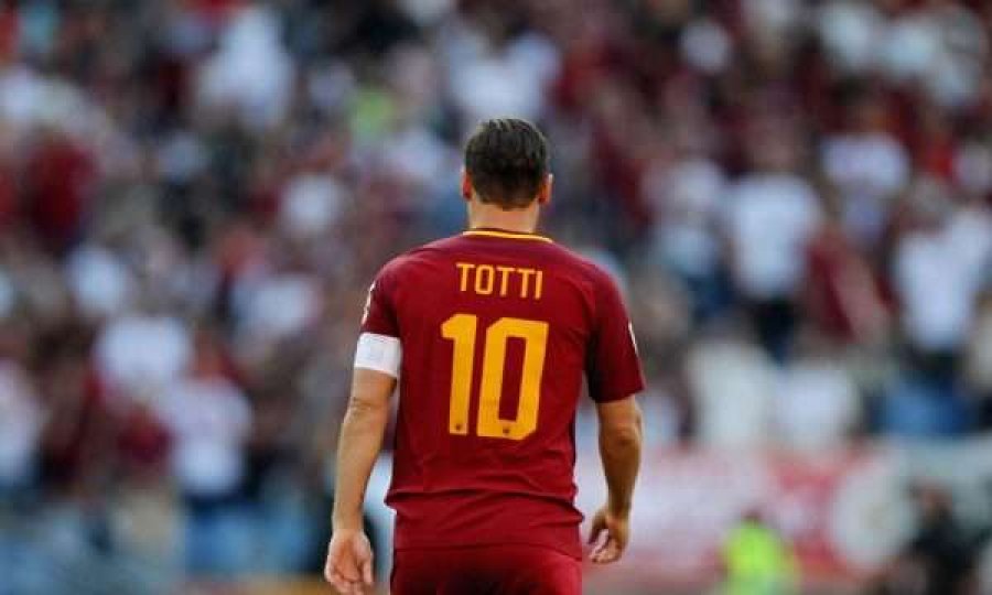 Totti: Më parë do të bëja vetëvrasje sesa ta braktisja Romën