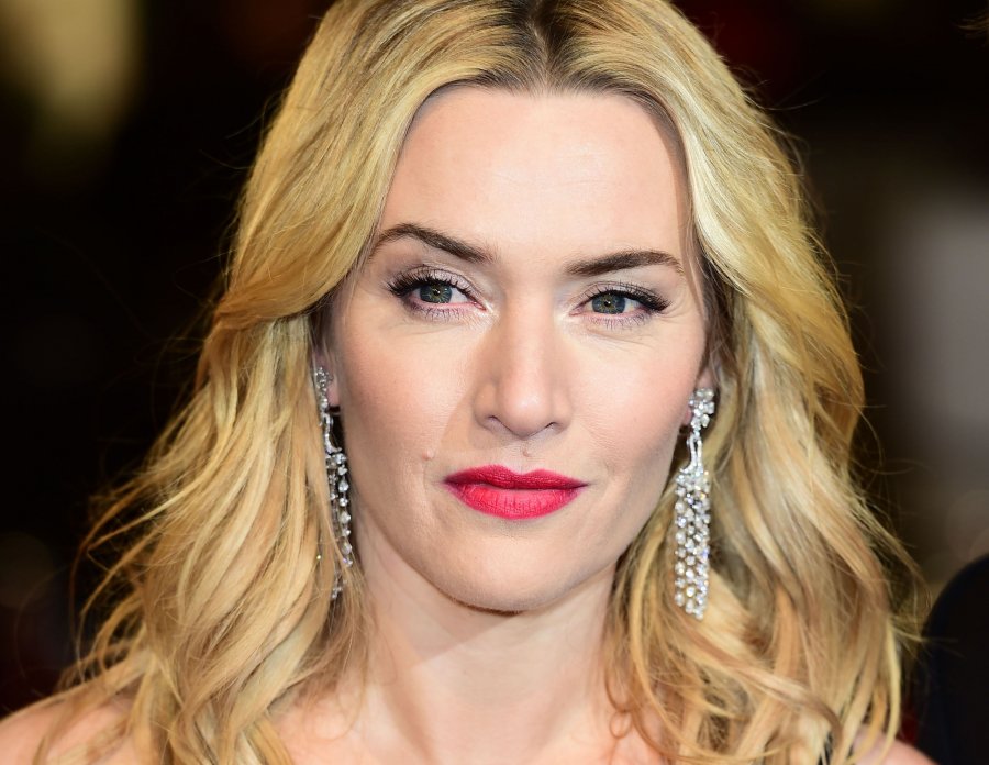 Kate Winslet rrëfen momentet kur qëndroi 7 minuta nën ujë