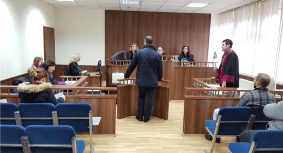 Një detaj nga aksioni i sotëm: Njëri prej të arrestuarve, edhe më herët akuzohej për keqpërdorim të pozitës zyrtare