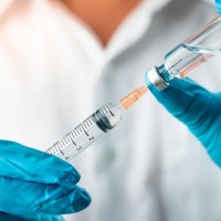 Vaksina e Pfizerit 94 për qind efektive në studimin me 1.2 milion njerëz