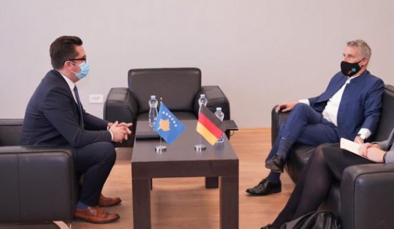 Ambasadori gjerman takon Besian Mustafën e LDK’së, flasin për krijimin e Qeverisë dhe zgjedhjen e presidentit