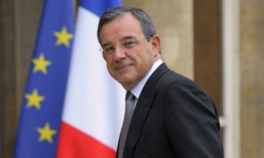 Politikani francez që foli keq për Kosovën e UÇK-në, është lobist serbo-rus