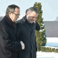 Hoti publikon fotografi me Shalën para zgjedhjeve në LDK, a po paralajmëron diçka?