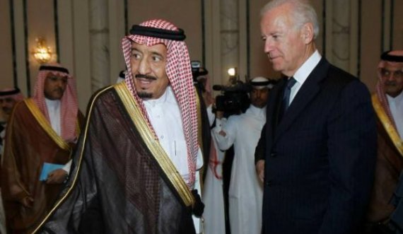Joe Biden flet me mbretin saudit para raportit për vrasjen e Khashoggit